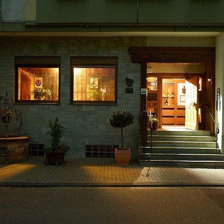 Hotel Loesch Pfaelzer Hof Romerberg Buitenkant foto